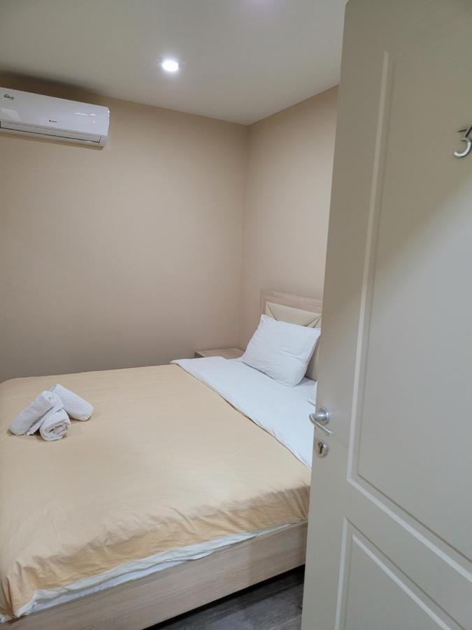 Bed and Breakfast Domi Bed&Breakfast Tirana Exterior foto