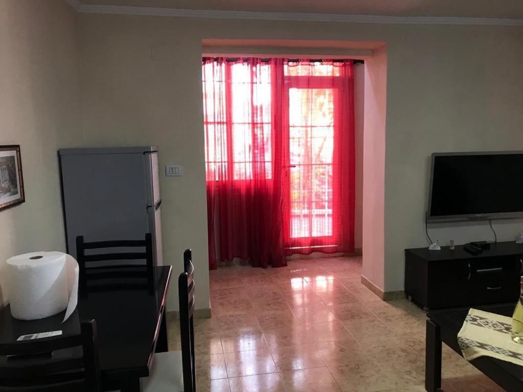 Bed and Breakfast Domi Bed&Breakfast Tirana Exterior foto